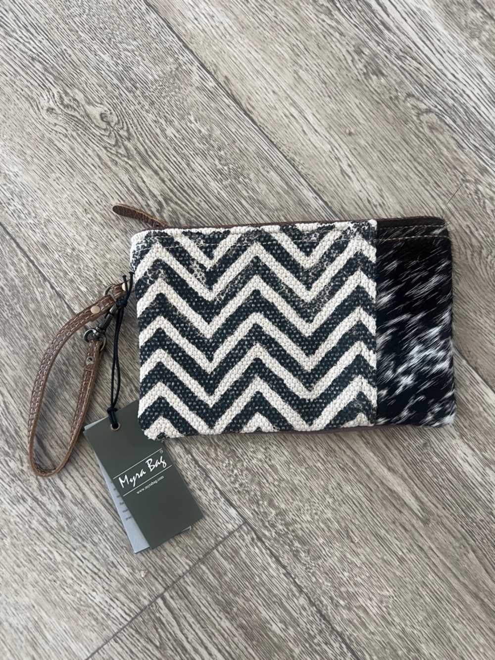 Myra bag wristlet